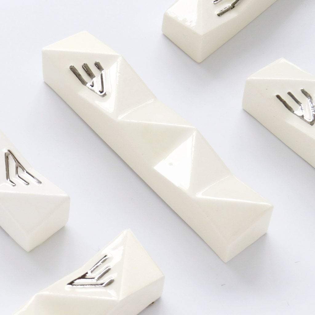 Studio Armadillo - Modern Geometric Mezuzah - White and Silver - ModernTribe