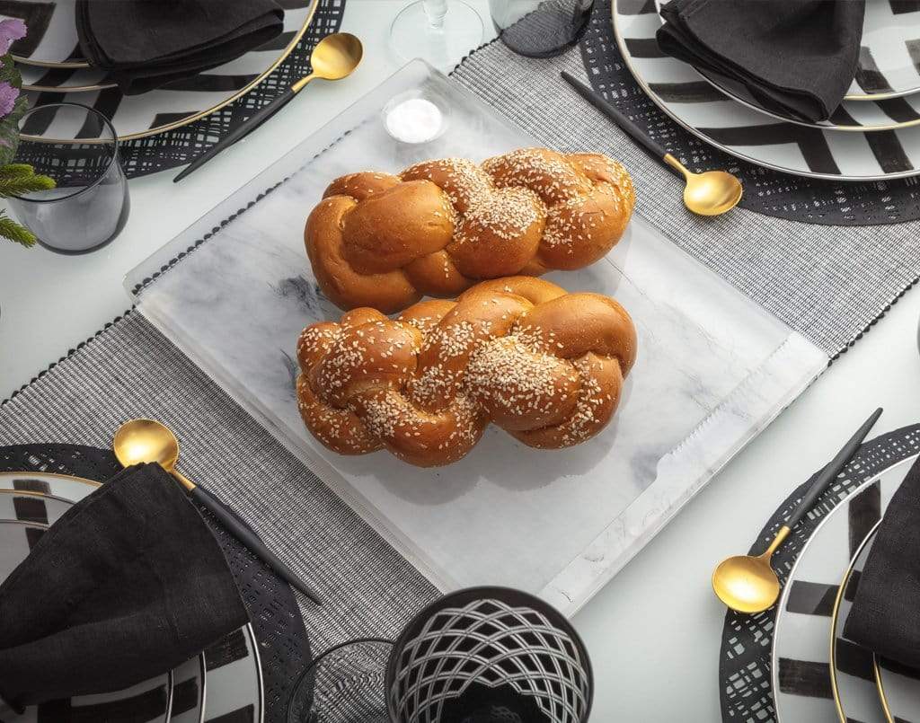 Apeloig Collection - Solid Acrylic Challah Board and Knife - ModernTribe