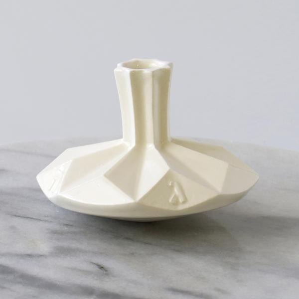 Studio Armadillo - Origami Dreidel Vase - White - ModernTribe